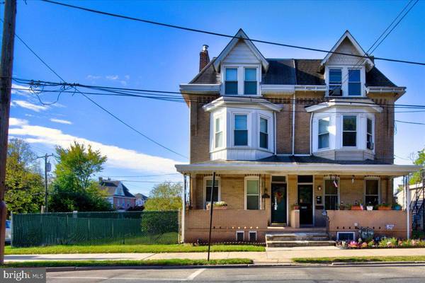 1102 W AIRY ST, Norristown, PA 19401