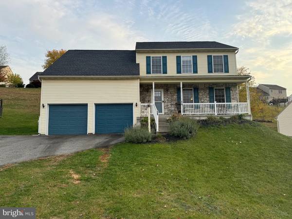 29 BRYN WAY, Mount Wolf, PA 17347