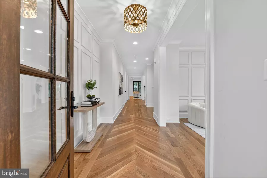 4812 CHEVY CHASE BLVD, Chevy Chase, MD 20815