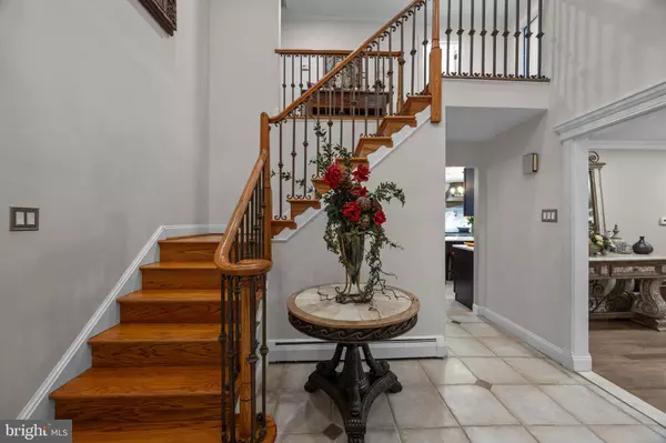 Huntingdon Valley, PA 19006,80 HIGH POINT W