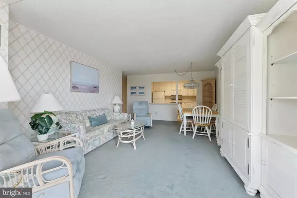 Ocean City, NJ 08226,935 OCEAN AVE #319