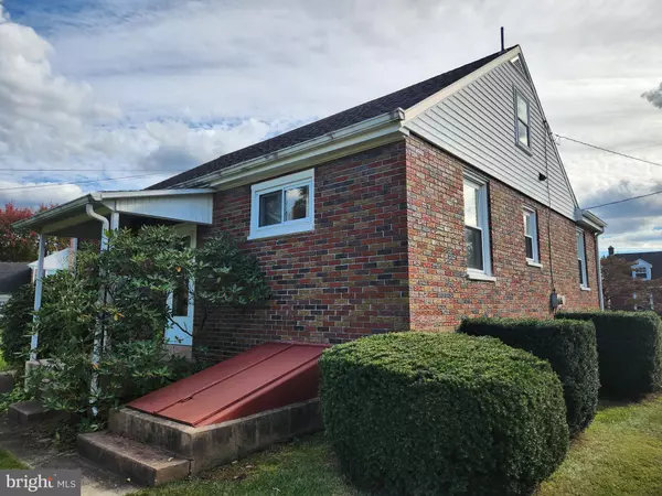 Denver, PA 17517,717 PINE ST