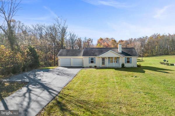 1670 WHITINGS NECK RD, Martinsburg, WV 25404