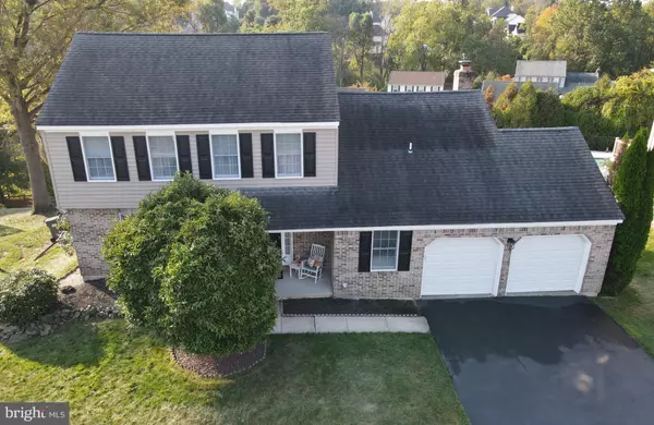 8 OCHELTREE DR, Wilmington, DE 19808