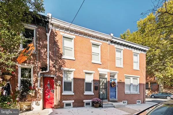 2203 PEMBERTON ST, Philadelphia, PA 19146