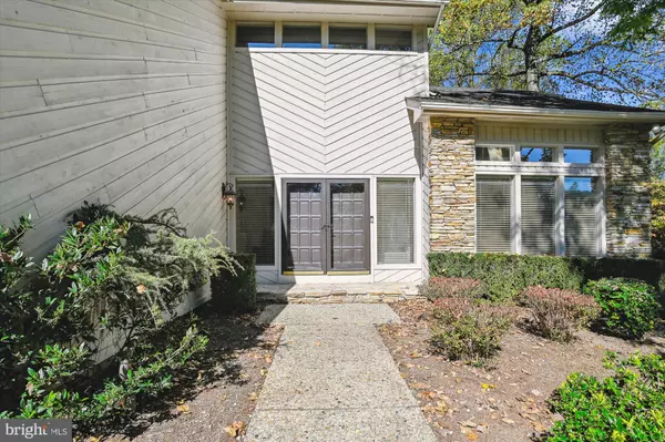 Pikesville, MD 21208,3302 REDSPIRE LN