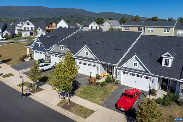 Crozet, VA 22932,821 HEATHFIELD LN