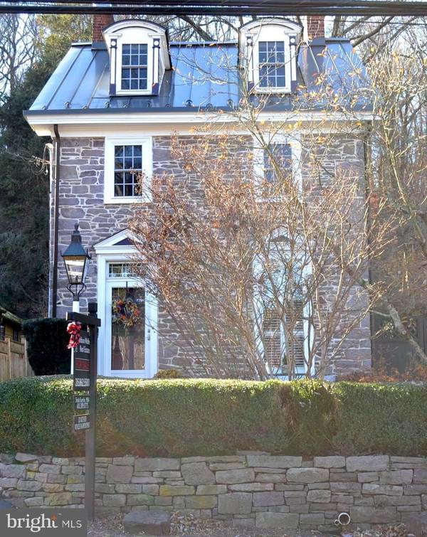 3721 RIVER RD, New Hope, PA 18938