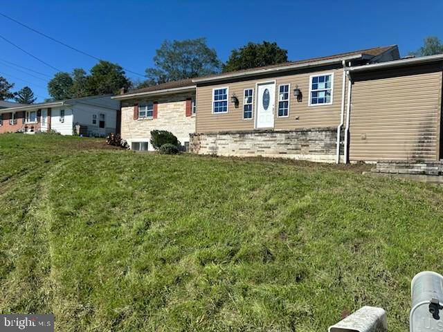 175 HIGHLAND DRIVE, Chambersburg, PA 17201