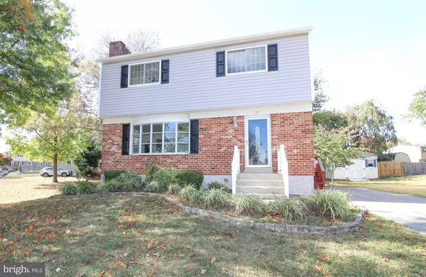 17 SNYDER LN, Aston, PA 19014