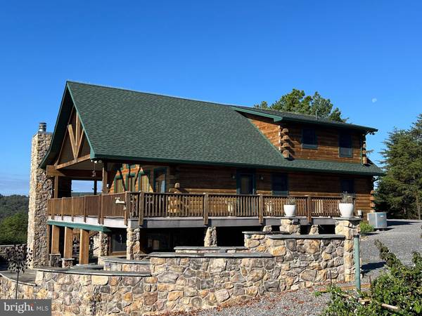 Springfield, WV 26763,570 BLUFFS POTOMAC RIDGE RD