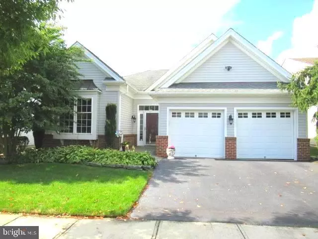 18 COPERNICUS CT, Cranbury, NJ 08512