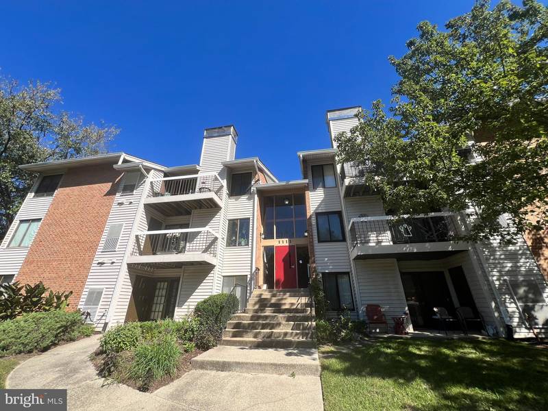 1111 CASTLE HARBOUR WAY #3C, Glen Burnie, MD 21060