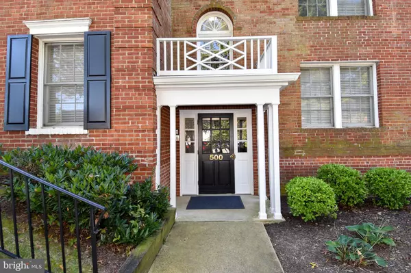 Alexandria, VA 22314,500 BASHFORD LN #3322