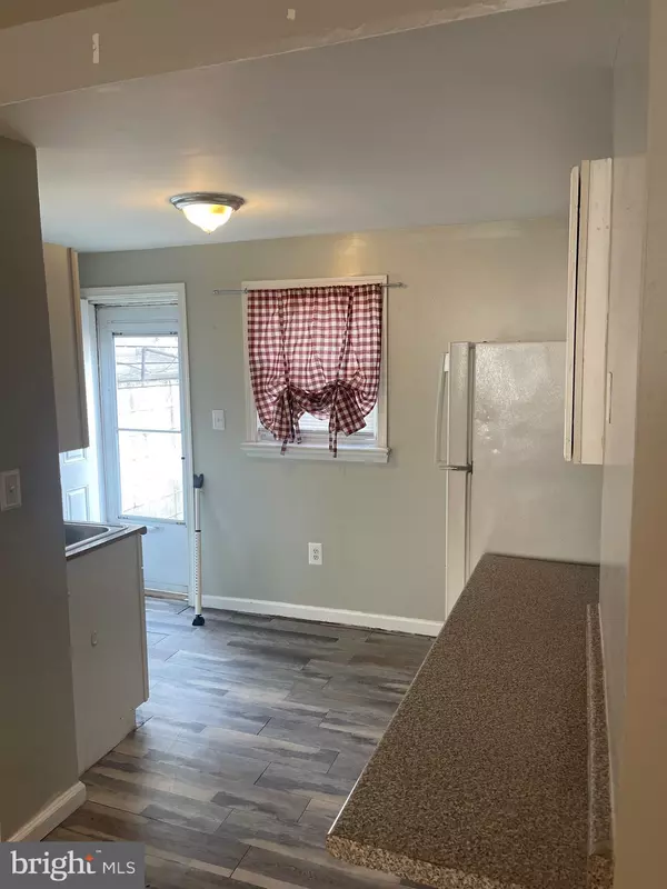 Philadelphia, PA 19148,327 WINTON ST