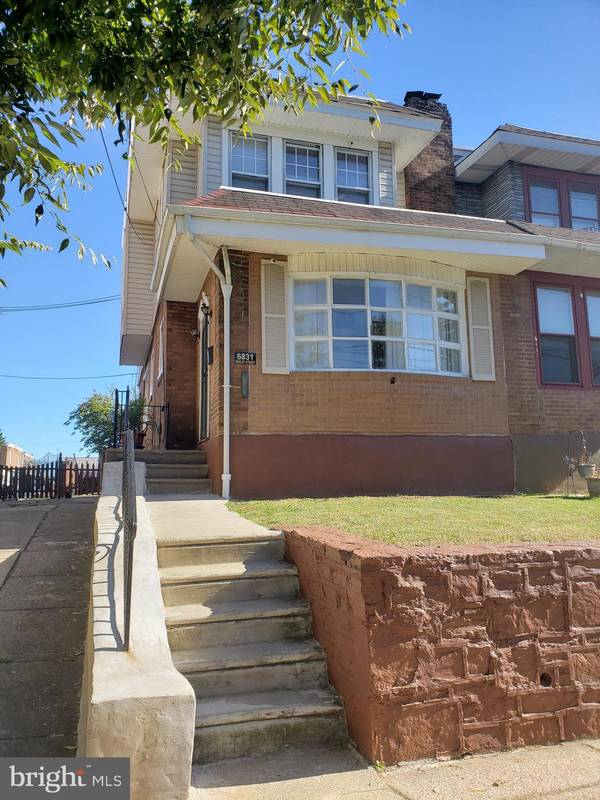 6831 OAKLEY ST, Philadelphia, PA 19111