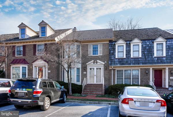 10771 BREWER HOUSE, Rockville, MD 20852