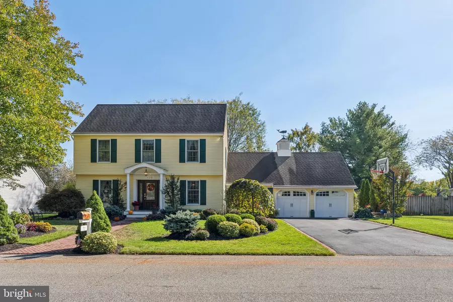 135 HICKORY LN, Medford, NJ 08055