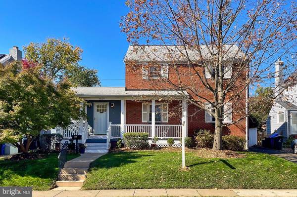 4609 N HENDERSON RD, Arlington, VA 22203