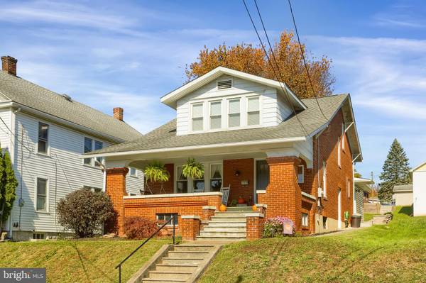 751 UNION ST,  Millersburg,  PA 17061