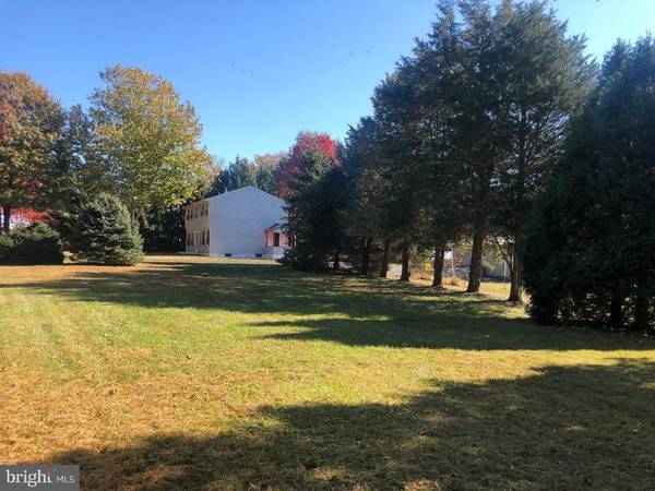 Yardley, PA 19067,597-A LONG ACRE LN