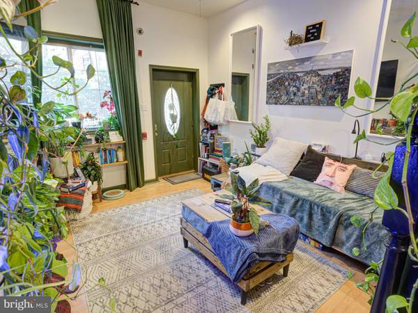 Philadelphia, PA 19146,2120 CHRISTIAN ST