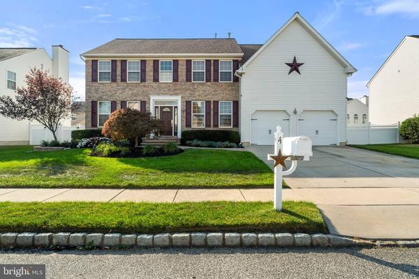 4 MIDFIELD ST, Sicklerville, NJ 08081