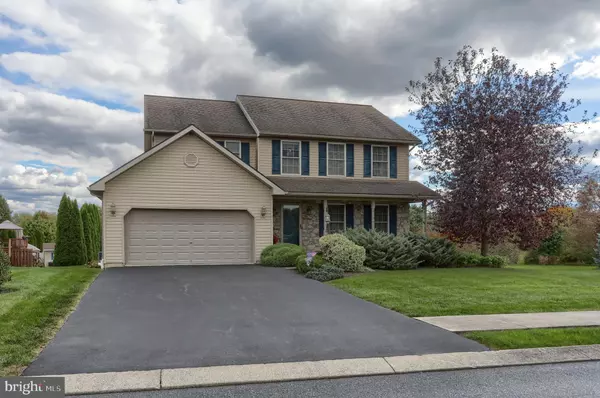 46 CREEK DR, Fredericksburg, PA 17026