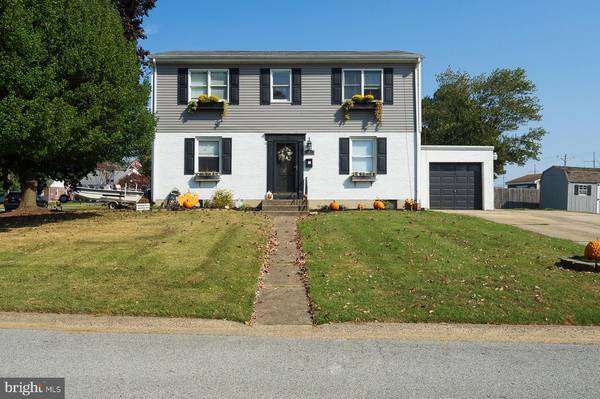 25 WINDING LN, Claymont, DE 19703