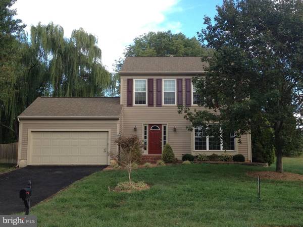 2693 MAPLE RIDGE DR, Woodbridge, VA 22192