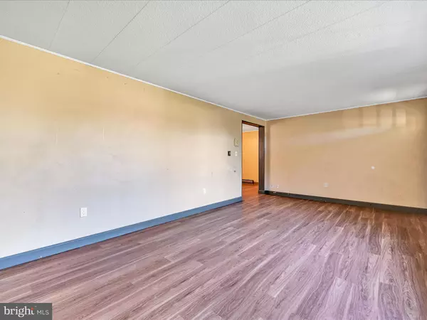 Atglen, PA 19310,5661 STRASBURG RD