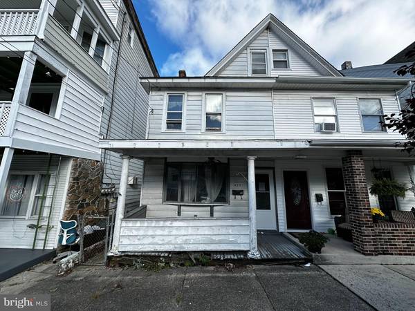 423 HAZLE ST, Tamaqua, PA 18252