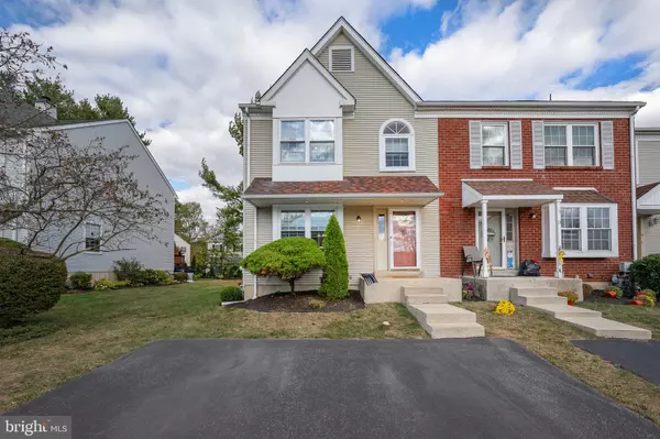 14 VICTORIA DR, Aston, PA 19014