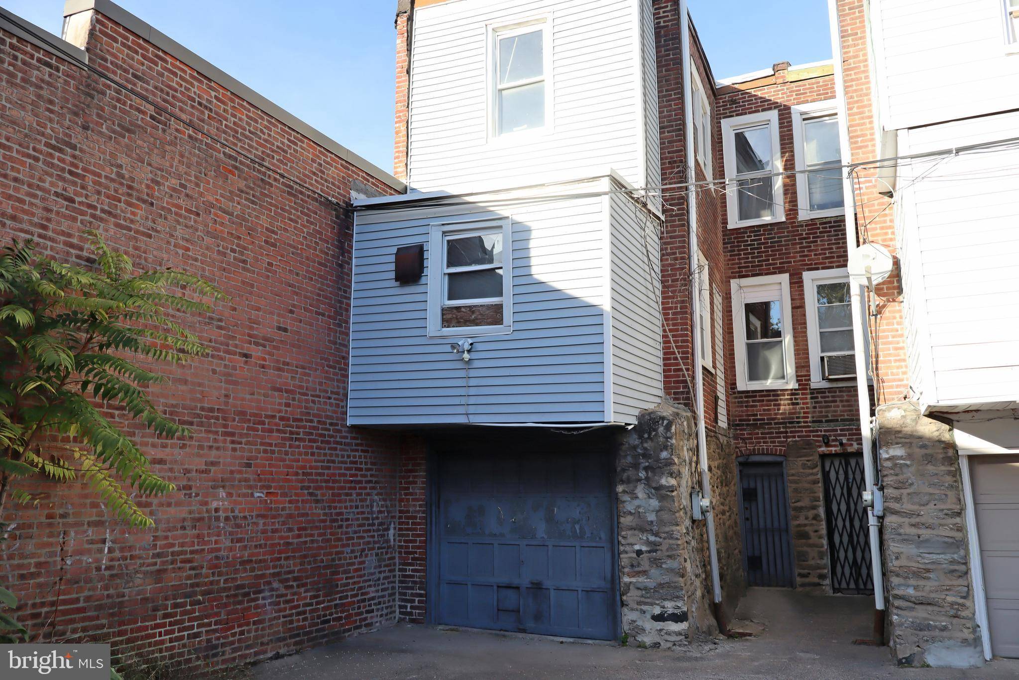 Philadelphia, PA 19138,2152 STENTON AVE