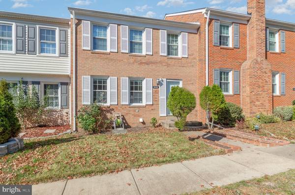 8446 KITCHENER DR, Springfield, VA 22153