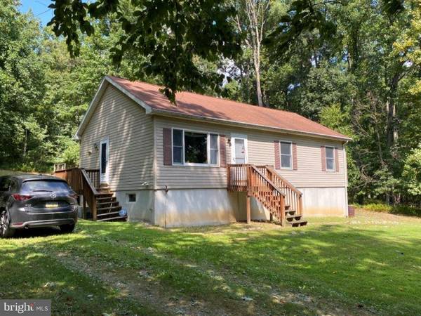 1395-J GREEN RIDGE RD, Orrtanna, PA 17353