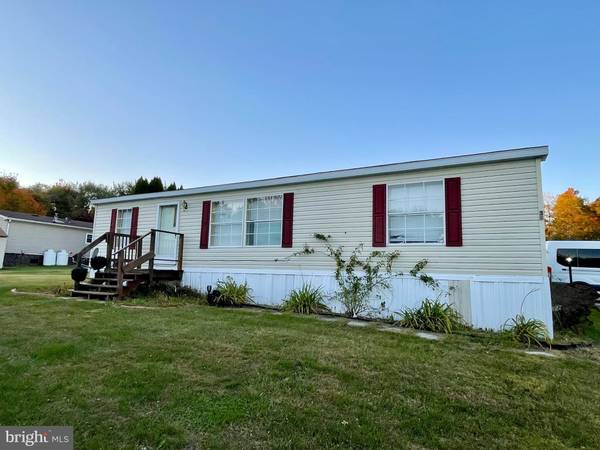 36 FLINTLOCK CT, Honey Brook, PA 19344