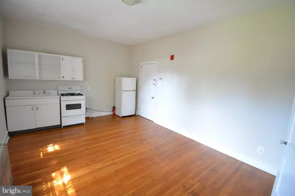 Philadelphia, PA 19144,251 W RITTENHOUSE ST #203