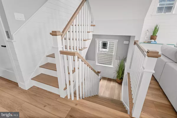 Beach Haven, NJ 08008,322 THIRD ST