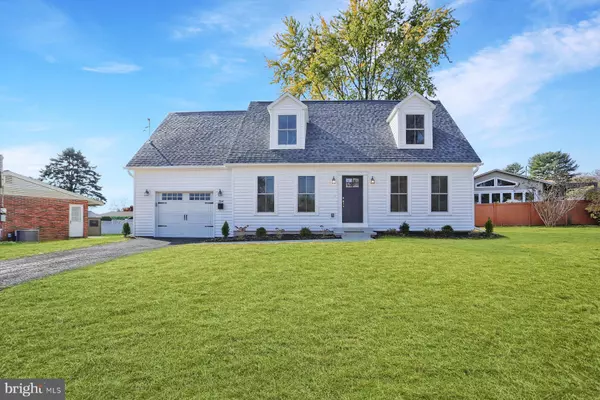 204 RUNSON RD, Camp Hill, PA 17011