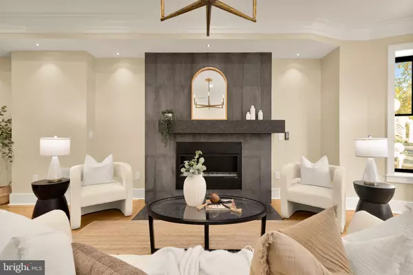 Washington, DC 20003,235 12TH ST SE