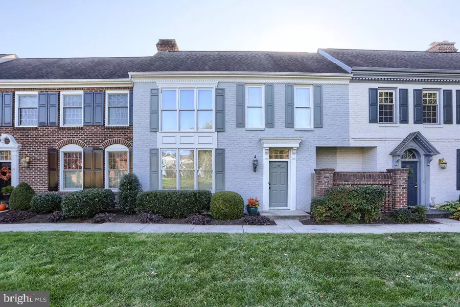 53 DEVONSHIRE SQ, Mechanicsburg, PA 17050