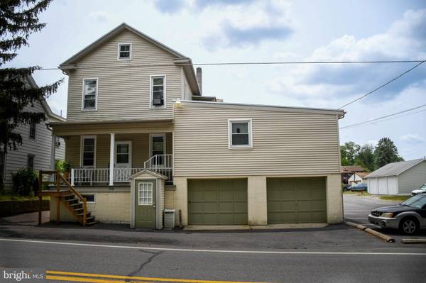 358 E MAIN ST, Blandon, PA 19510