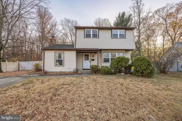 76 LINCOLN DR, Clementon, NJ 08021