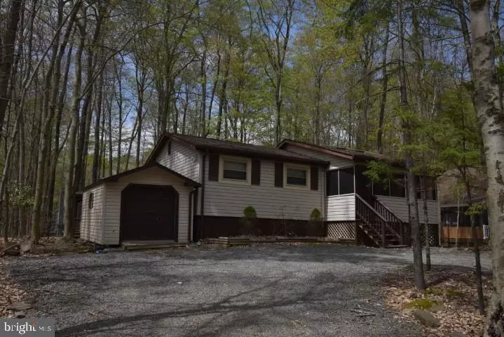 Pocono Lake, PA 18347,235 WYALUSING DR