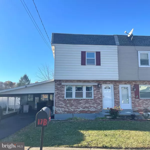 17B W GLENWOOD DR, Camp Hill, PA 17011