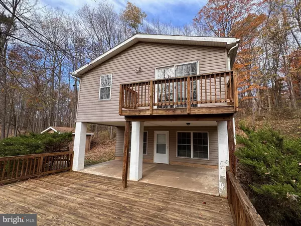 184 SPRINGBROOK DR, Berkeley Springs, WV 25411