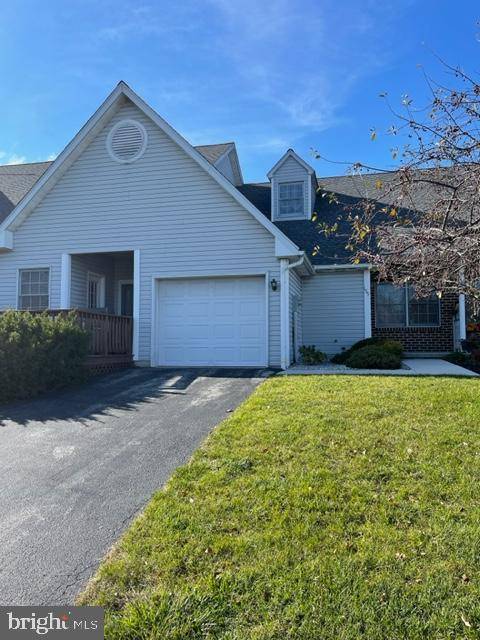 155 HUNTERS TRL, Gettysburg, PA 17325