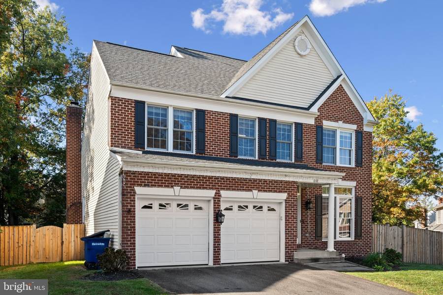 843 SPRING KNOLL DR, Herndon, VA 20170