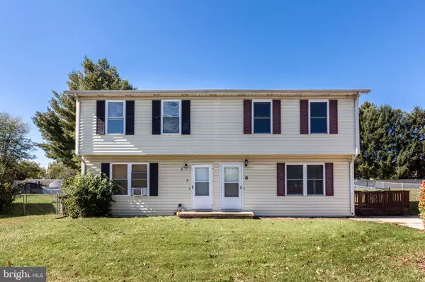 6 COURIER DR, Taneytown, MD 21787